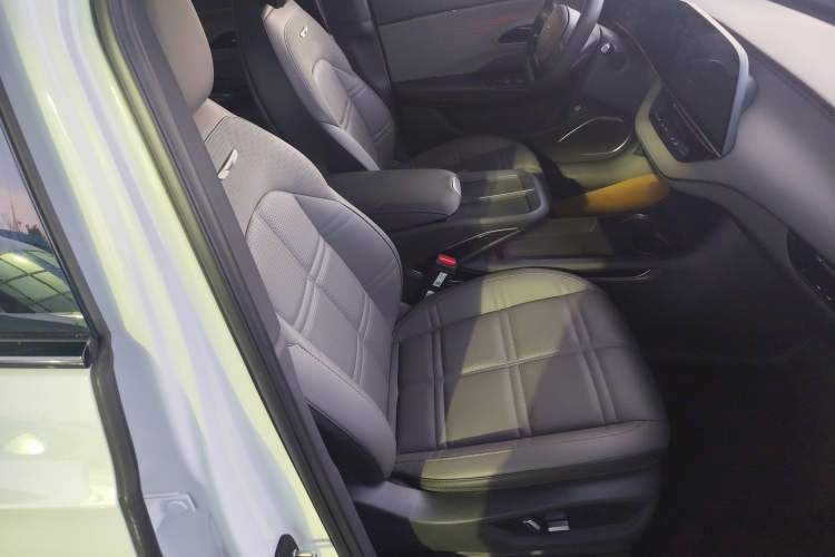 Used Hongqi EH7 2024 690 Pro
