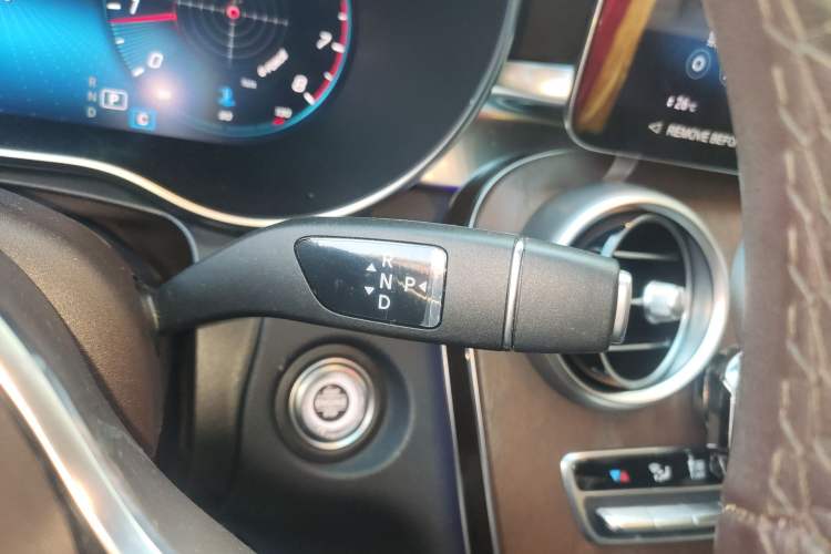 Used Mercedes-Benz GLC 2022 Facelift GLC 260 L 4MATIC Luxury Edition