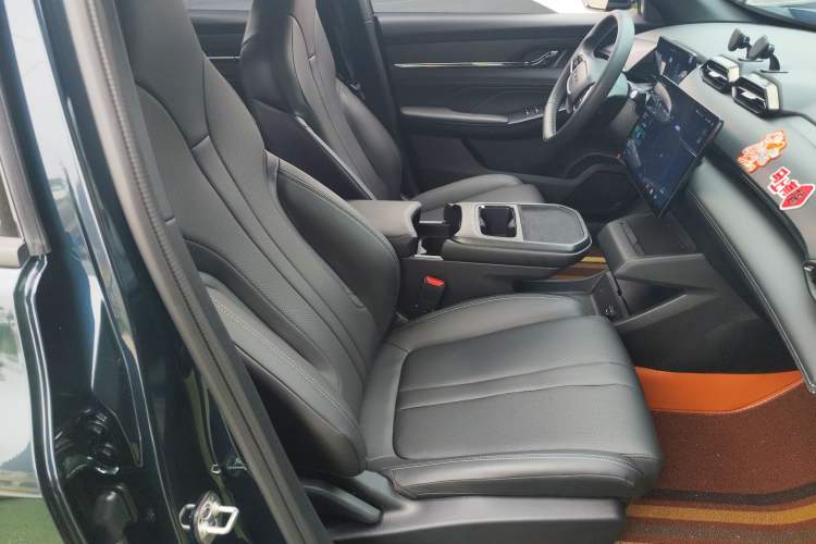Used Dongfeng Aeolus L7 New Energy 2025 518 Zongxiang Trim Right Front Seat