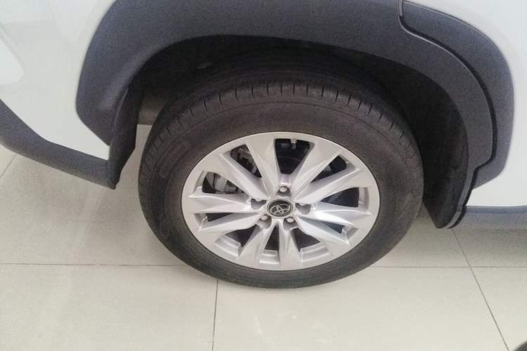 Used Toyota Corolla Cross 2023 2.0L Pioneer Edition
