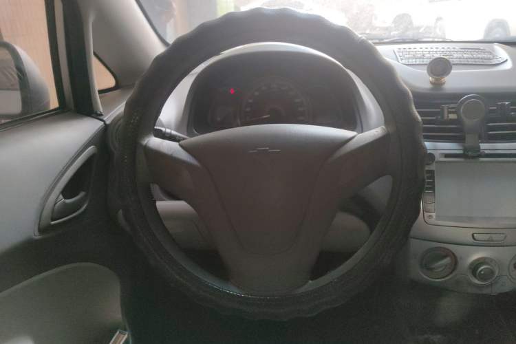 Used Chevrolet Sail 2013 Sedan 1.2L Manual Warm Edition
