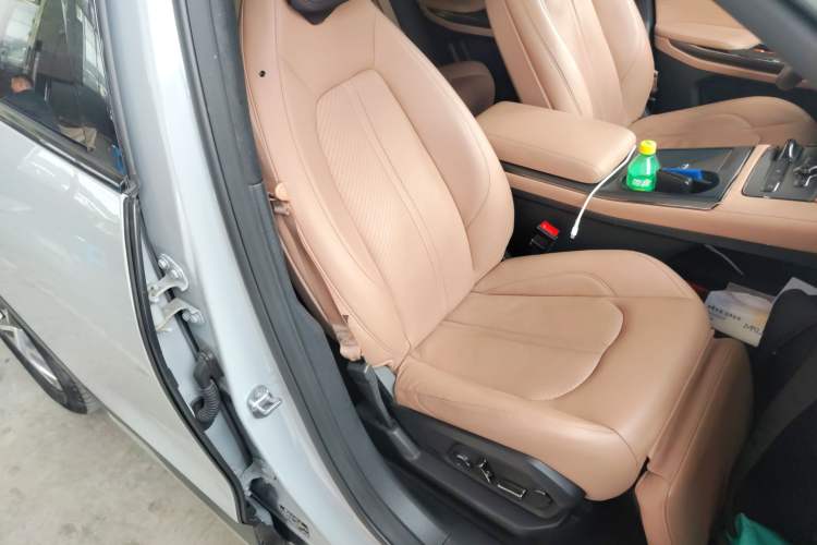 Used Nio ES6 2019 430 km Performance Version