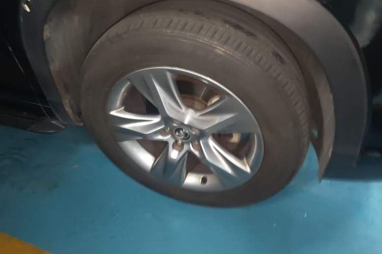 Used Toyota Highlander 2017 2.0T Four-Wheel Drive Luxury Edition 7 Seats