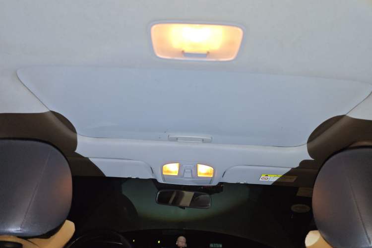 Used Hyundai Elantra (6th Generation / Lingdong) 2019 1.5L CVT Smart & Luxurious Trim Headliner