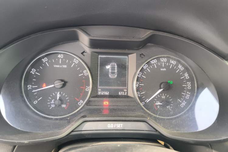 Used Skoda Octavia 2015 1.4TSI DSG Yijun Edition