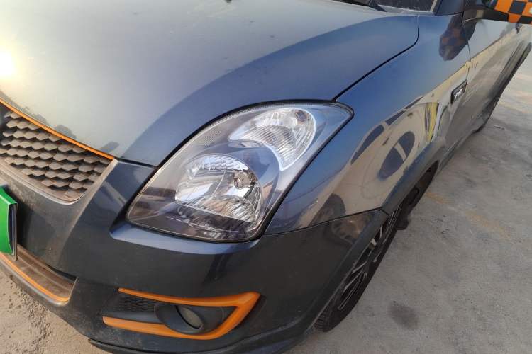 Used Suzuki Swift 2016 1.5L Manual Fashion Edition Cool Play Version