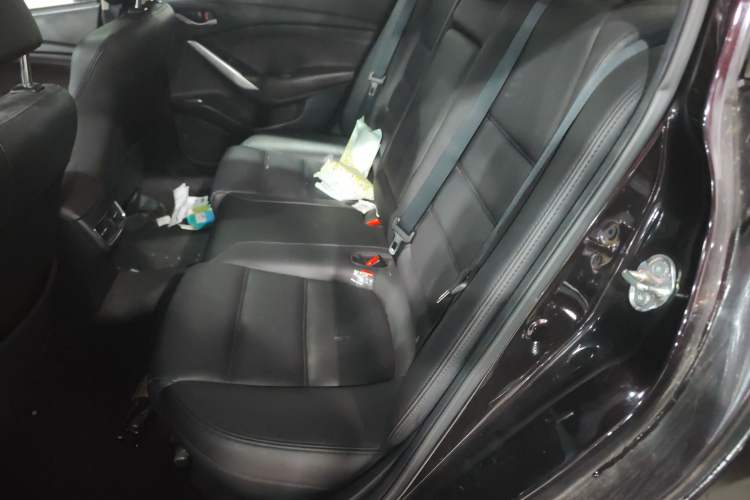 Used Mazda Atenza 2018 2.0L Blue Sky Luxury Edition China V Standard Left Rear Seat