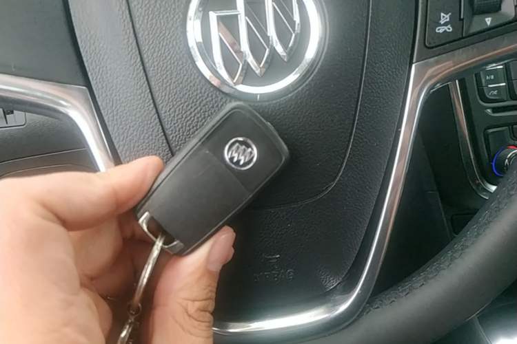 Used Buick Encore 2015 1.4T Automatic Two-Wheel Drive Urban Leading Model
