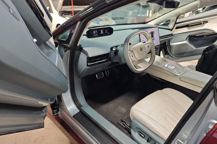 Used Hyptec GT 2023 Rear-Drive Ultra-Charging 7-Wing Edition