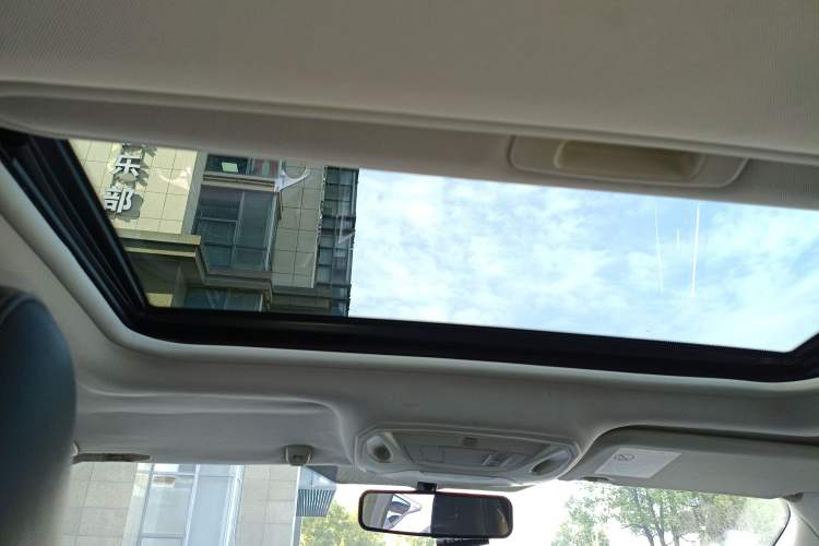 Used Ford Focus 2012 Hatchback 1.6L Automatic Fashion Edition
