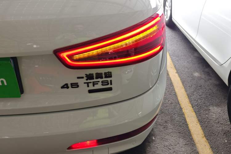 Used Audi Q3 2015 35 TFSI Comfort Model