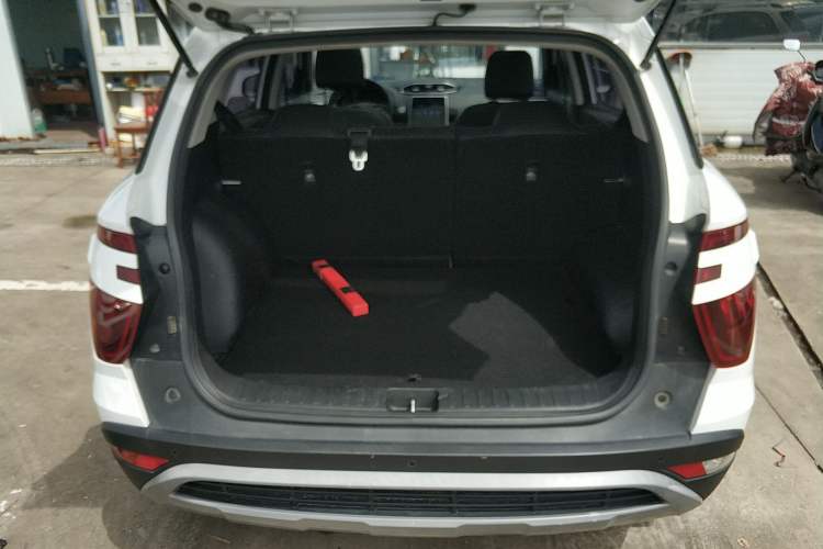 Used Hyundai ix25 2020 1.5L CVT GLS Smart Model Trunk