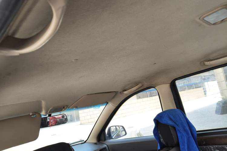 Used Wuling Hongguang 2015 1.2L S Base Model China V Standard