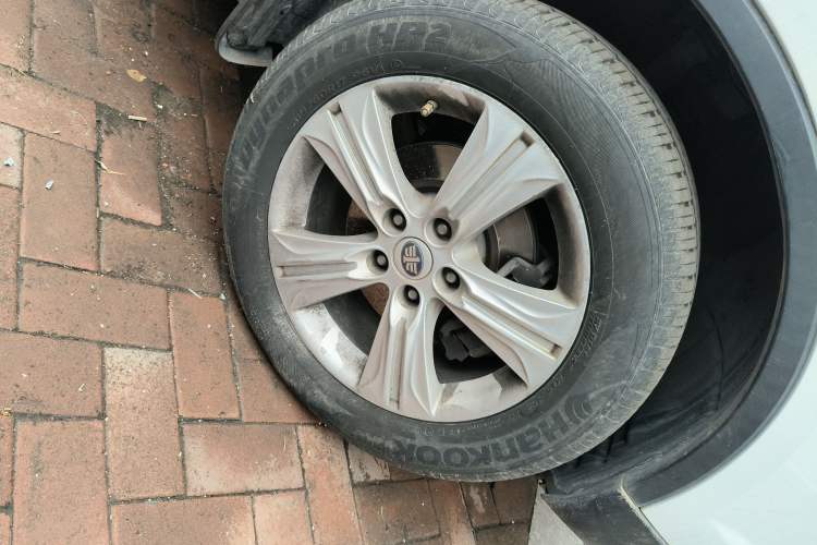 Used Bestune X80 2015 2.0L Automatic Comfort Anniversary Edition
