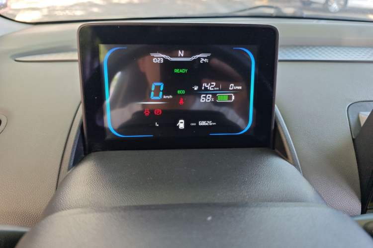 Used CHANGAN NEVO Lumin 2022 210km Sweet Edition Instrument Cluster