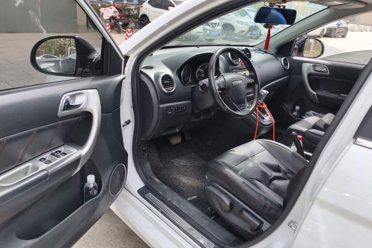 Used Haval H6 2016 Upgraded Model 1.5T Automatic Two-Wheel Drive Elite Version
