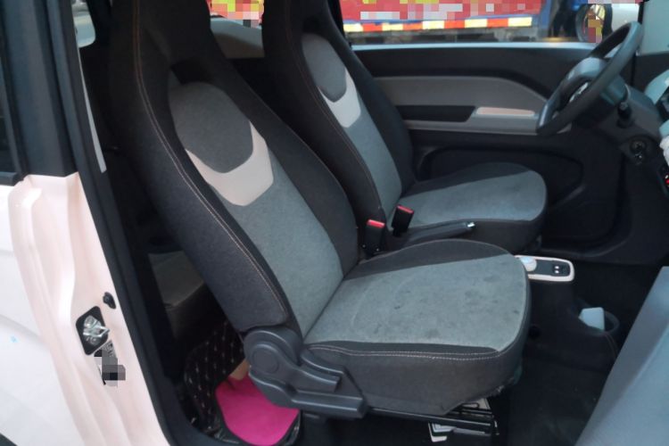 Used Chery QQ Ice Cream 2022 170km Sundae Phosphate Lithium-Ion