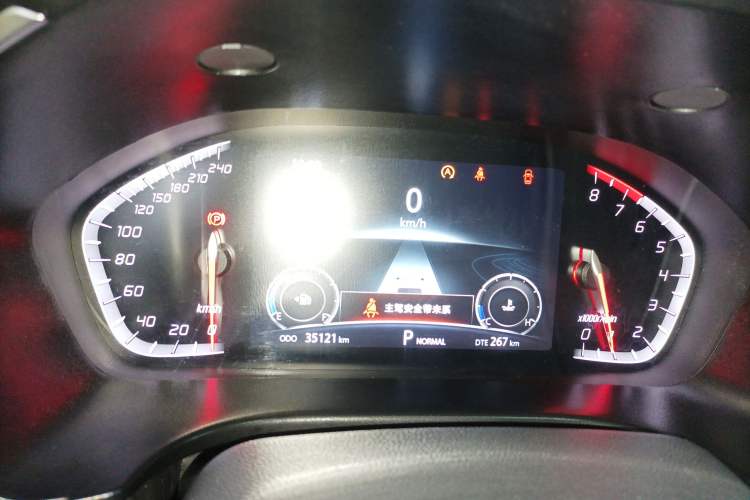 Used Changan CS75 2022 Blue Whale Edition 1.5T DCT Prestige Model