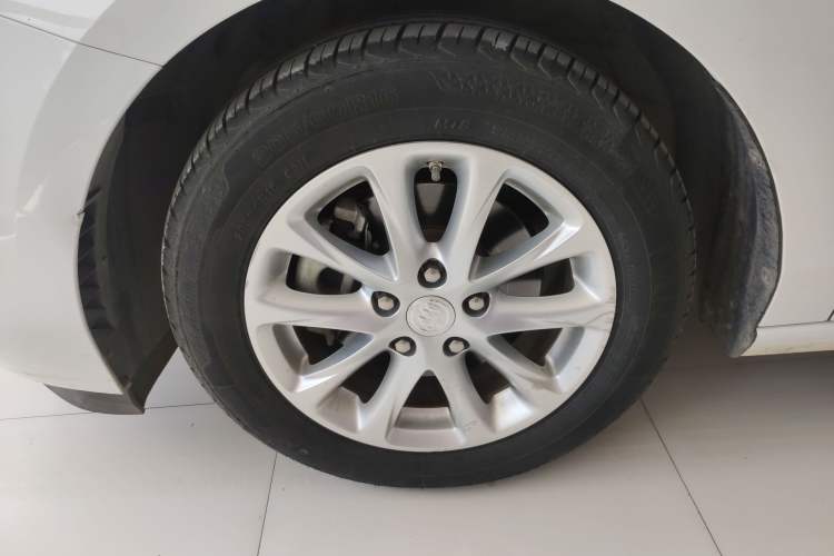 Used Buick GL6 2019 18T 6-Seater Elite Version China V Standard