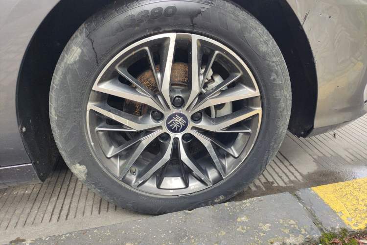 Used BYD Qin PLUS 2021 DM-i 55KM Flagship Model
