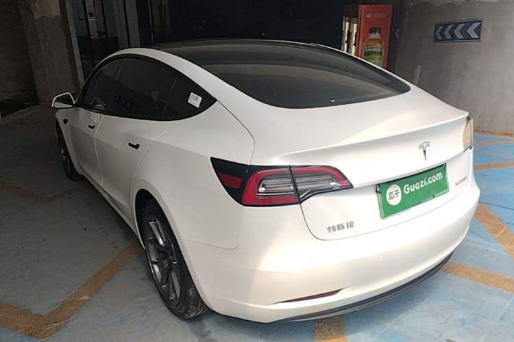 Used Tesla Model 3 2022 Rear-Wheel-Drive Version