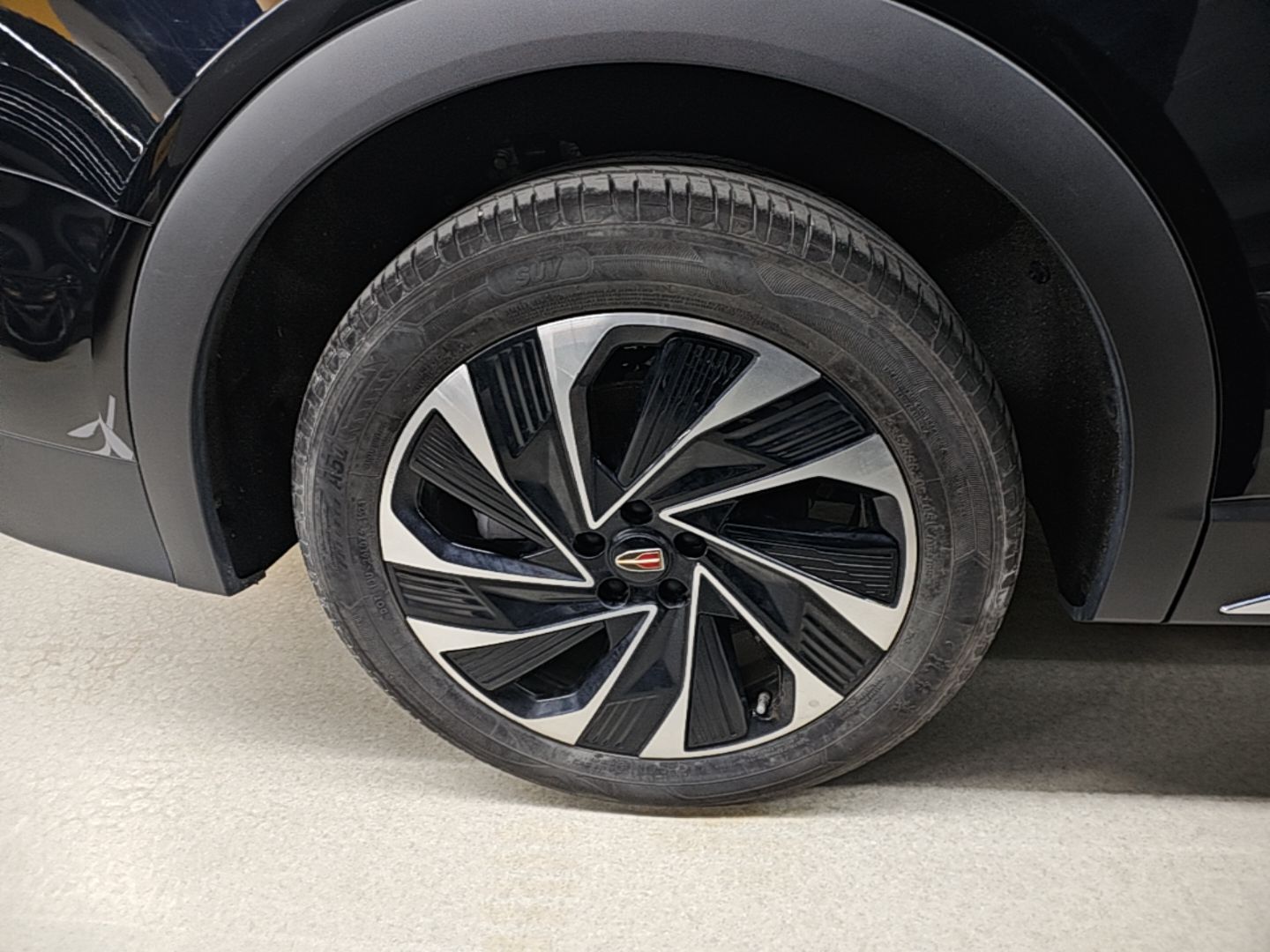 Hongqi HS7 PHEV 2024 2.0T PHEV Four-Wheel Drive Flagship Edition 6 Seats — снимка 11
