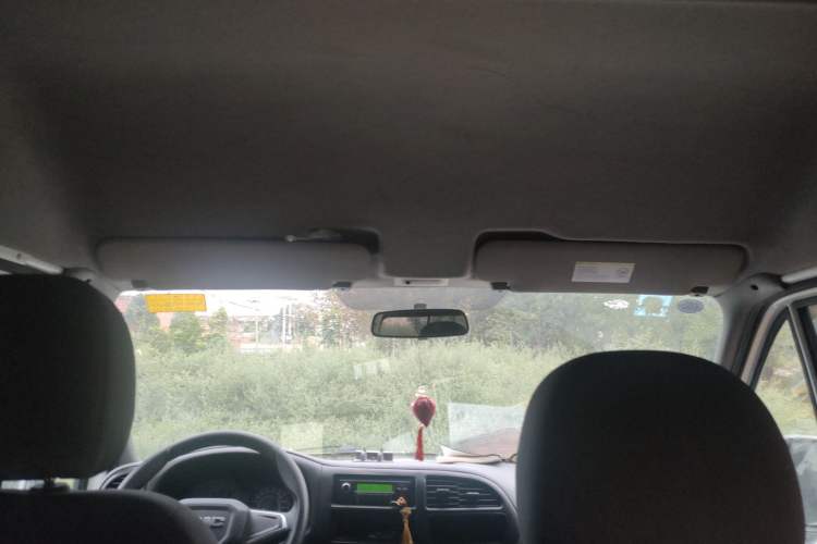 Used JMC Transit 2019 2.8T Commercial Version Short Wheelbase Mid-Roof 6-Seater China VI JX493
