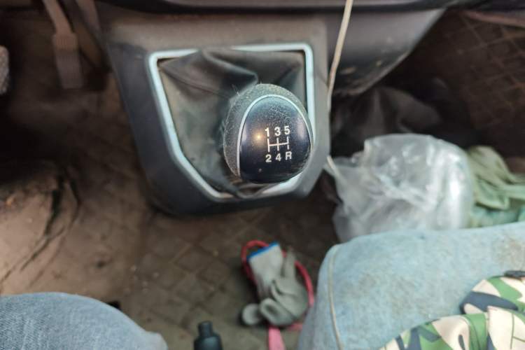 Used JMC Transit  Gear Lever