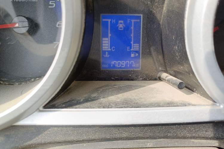 Used CHANGAN KAICHENG Ounuo S 2014 1.3L Elite Model Odometer Close Up