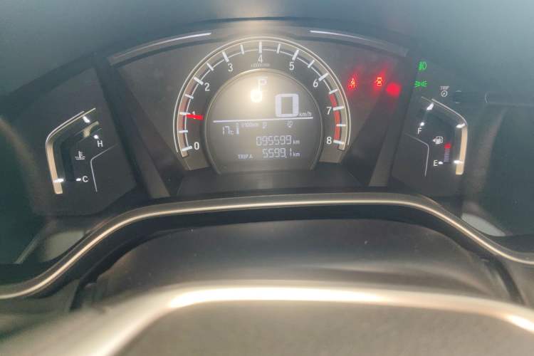 Used Honda CR-V 2021 240TURBO CVT 2WD Comfort Version Odometer Close Up