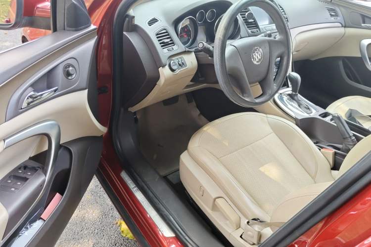 Used Buick Regal 2012 2.0L Comfort Edition Driver Seat