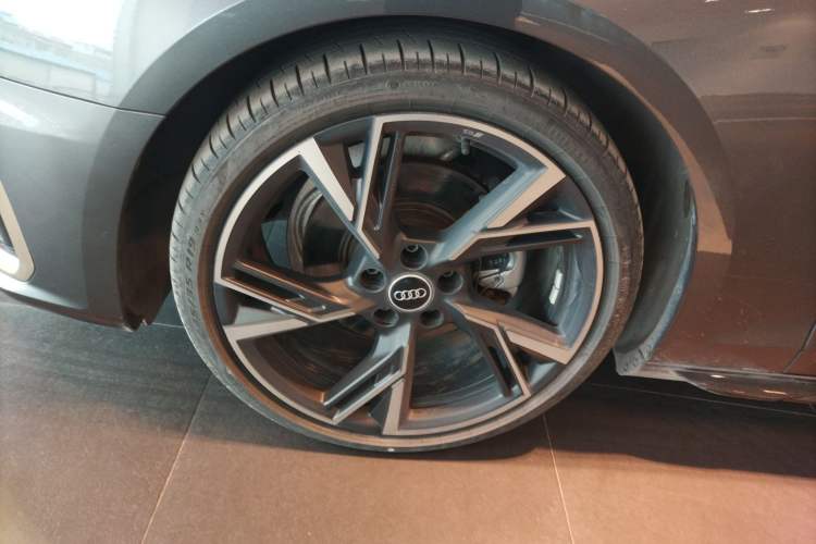 Used Audi A4L 2024 40 TFSI quattro RS Performance Package