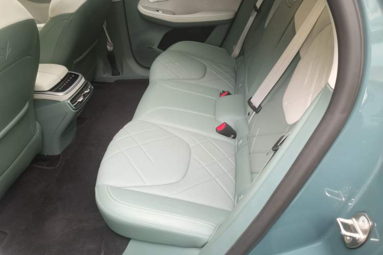 Used ARCFOX Alpha S 2023 735E+ Forest Edition 160kW Left Rear Seat