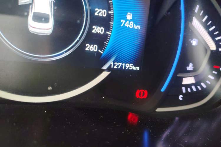 Used Hyundai Lafesta 2019 280TGDi Smart Speed Version China V Standard Odometer Close Up