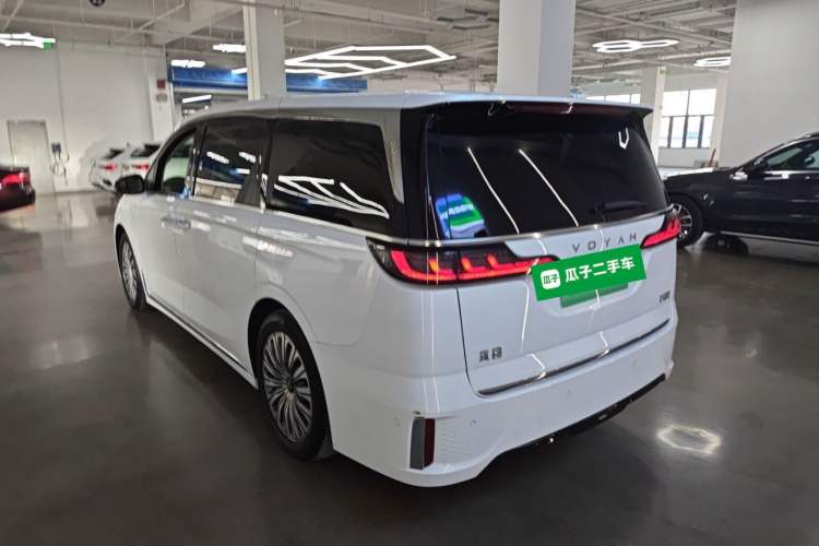 Used VOYAH Dream 2022 0-Carbon Edition Dream+ Smart Enjoyment Package 475 km
