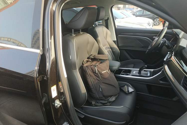 Used Haval H6 2023 National Trend Edition 1.5T Automatic Champion Version
