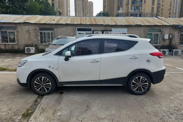 Used JAC Refine S3 2018 Smart Drive Edition 1.5L Manual Luxury Smart Model
