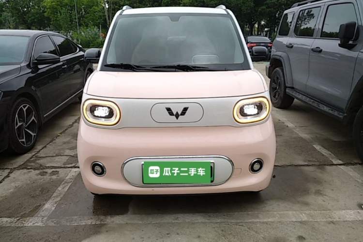 Used Wuling Hongguang MINIEV 2024 3rd Generation 215km Advanced Version
