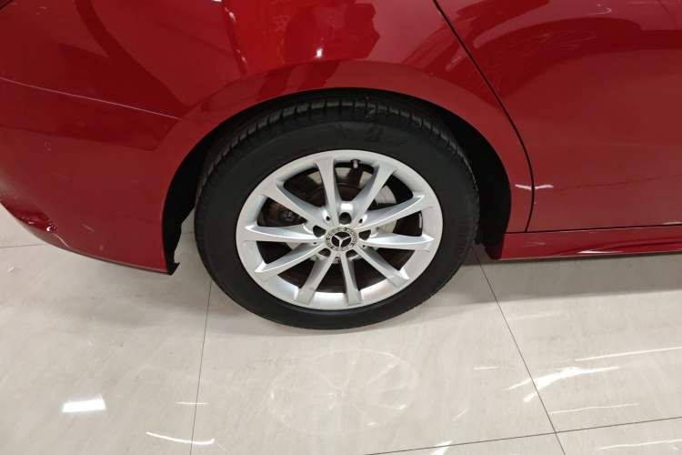 Used Mercedes-Benz A-Class 2020 Restyled A 200 L Sport Sedan Fashion Version