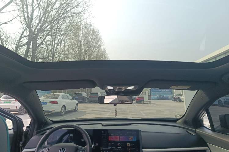 Used CHANGAN UNI-T 2023 Second-Generation 1.5T Prestige Model
