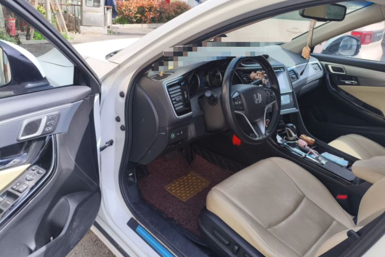 Used Honda Spirior 2015 2.4L Prestige Edition
