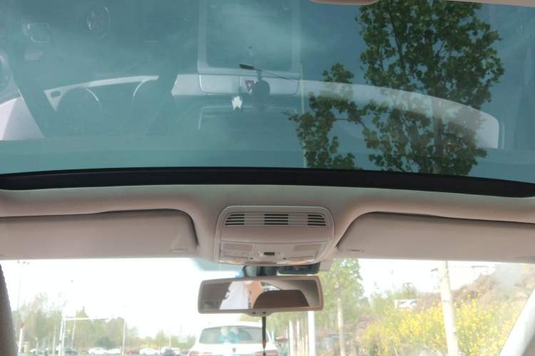 Used Volkswagen FAW-Volkswagen CC 2011 1.8TSI Luxury Model Headliner