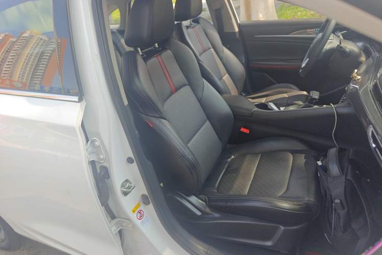 Used CHANGAN Eado 2020 PLUS Blue Whale NE 1.4T GDI DCT Prestige Model Right Front Seat