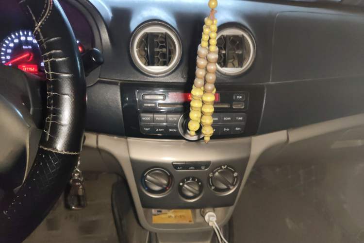 Used Changan Alsvin V3 2012 1.3L Manual Comfort Version China IV Standard