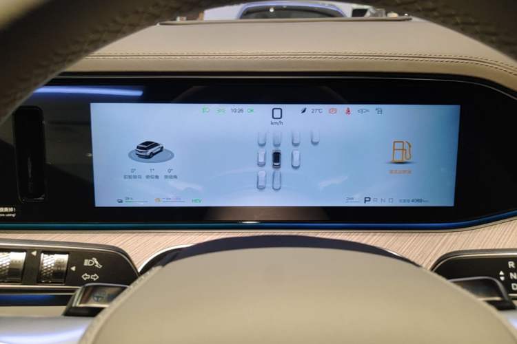 Used Denza N9 2025 Prestige Version