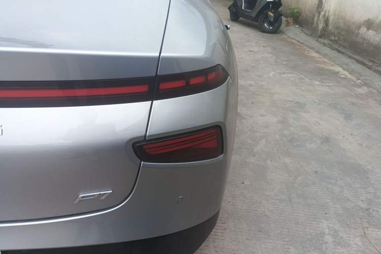 Used XPeng P7 2022 670E+