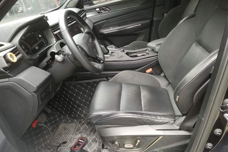 Used Lynk & Co 01 2021 2.0TD Four-Wheel Drive Dark Night Edition
