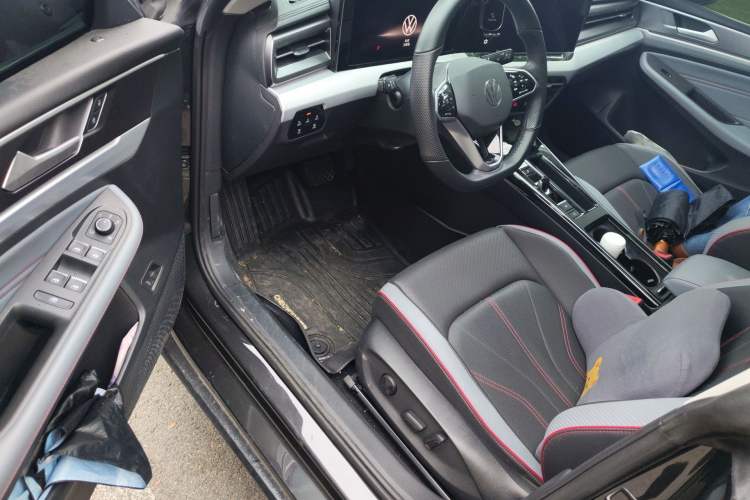 Used Volkswagen Lamando 2023 Lavida L 280TSI DSG Cool & Spicy Edition
