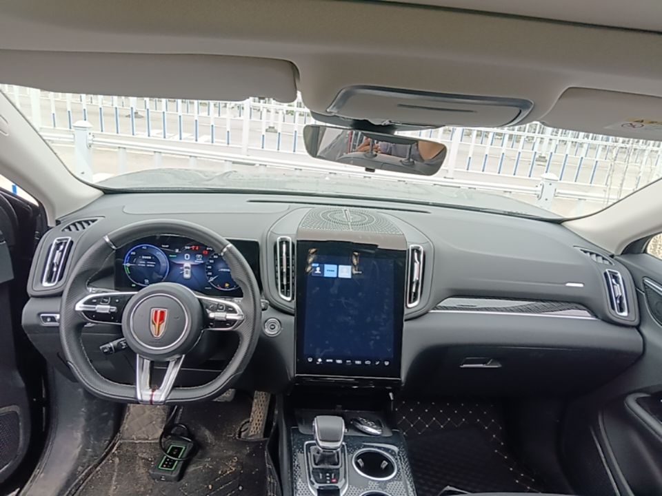 Hongqi HS3 PHEV 2025 Model 117km Jingwei Edition — снимка 12