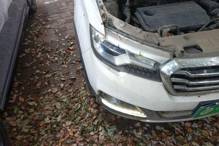 Used Haval H1 2016 Blue Label 1.5L Manual Luxury Model
